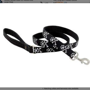 LupinePet Dog Bling Bonz Leash in Black Silver Pawprint Skull and Crossbones